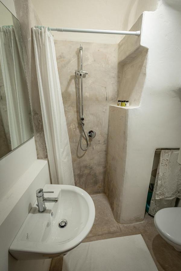 Vacation And Short Stay Suites & Apartments Ceglie - Celso Челие Месапика Екстериор снимка