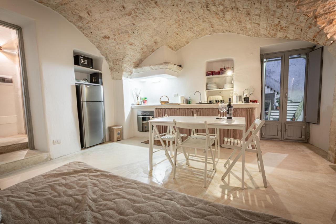 Vacation And Short Stay Suites & Apartments Ceglie - Celso Челие Месапика Екстериор снимка
