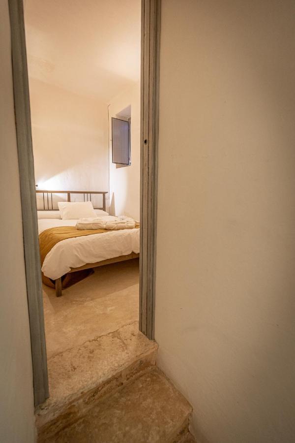 Vacation And Short Stay Suites & Apartments Ceglie - Celso Челие Месапика Екстериор снимка